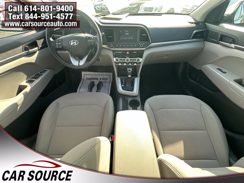 Used 2020 Hyundai Elantra SE FWD image 16