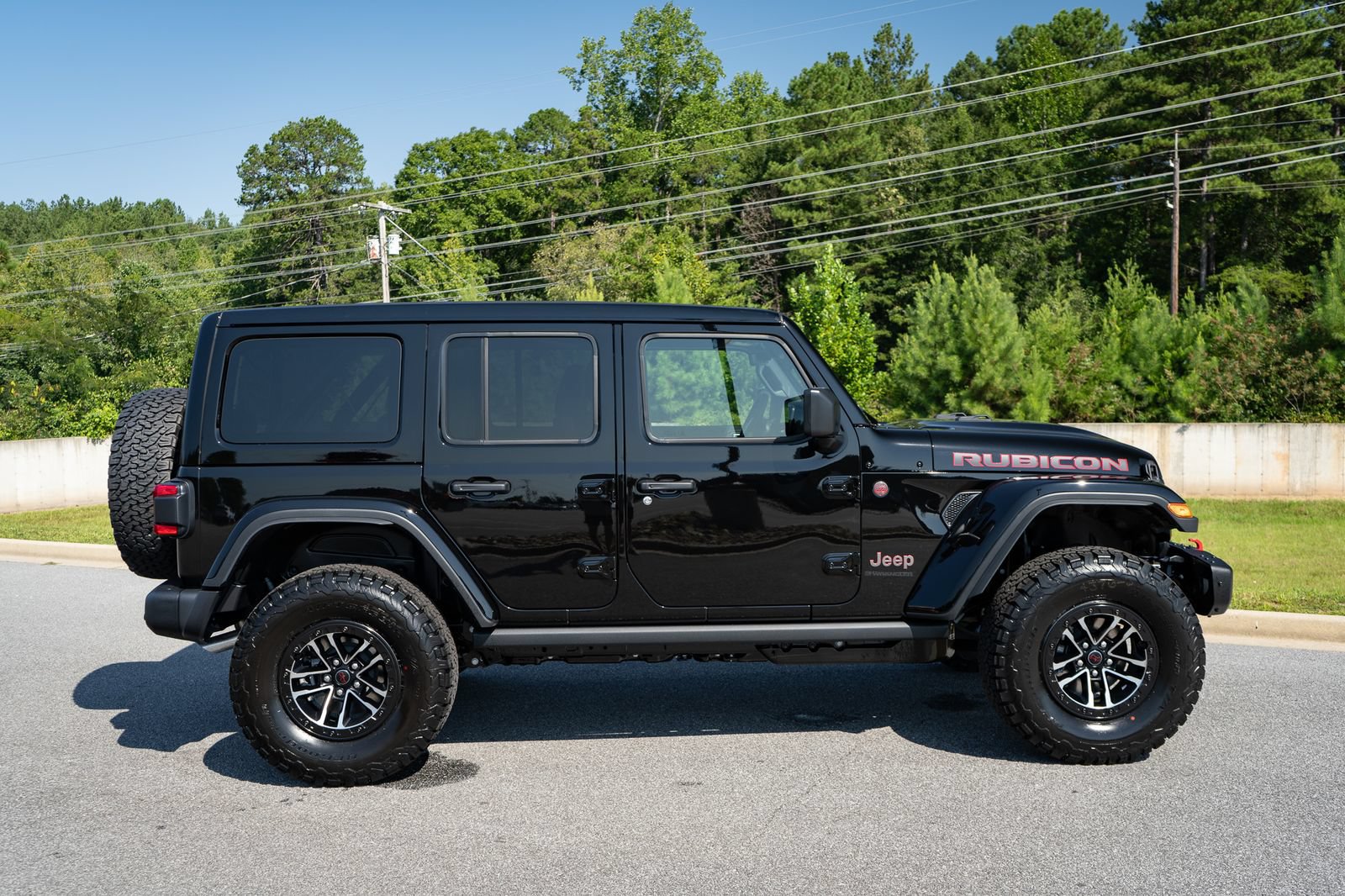 New 2027 Jeep Wrangler Unlimited Rubicon AWD/4WD image 21
