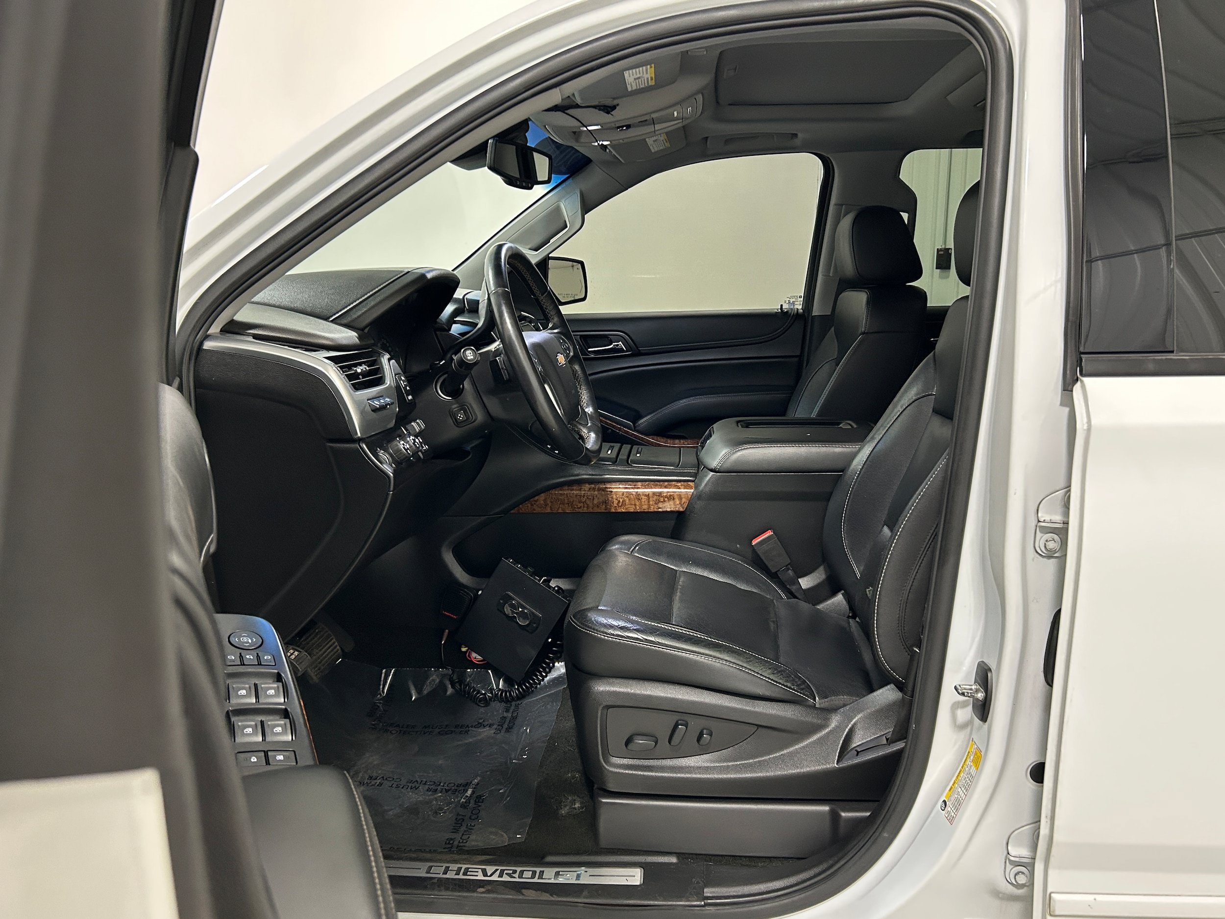 Used 2018 Chevrolet Tahoe Premier AWD/4WD image 4