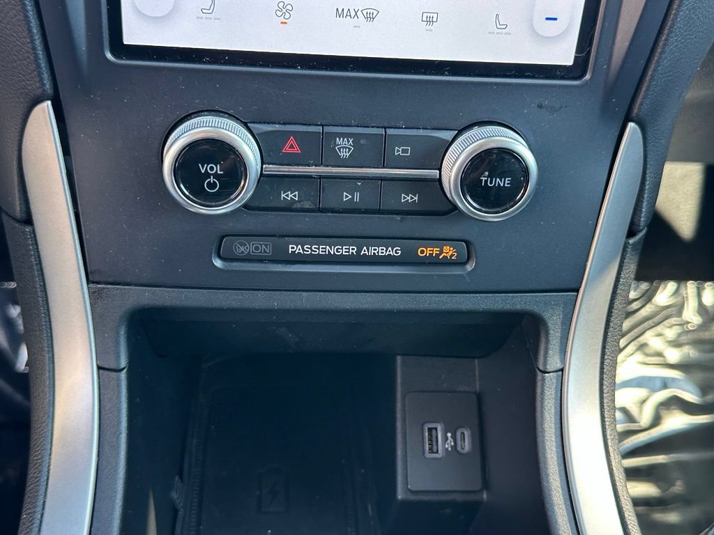 Used 2022 Ford Edge SEL w/ Sport Appearance Package AWD/4WD image 28