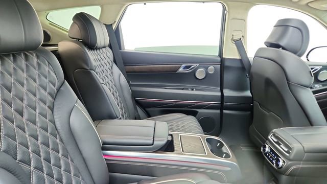 Used 2024 Genesis GV80 3.5T Prestige Signature AWD/4WD image 26