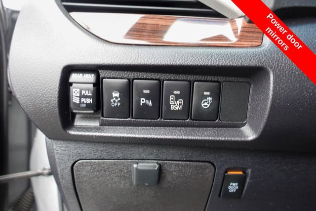 Certified 2017 Toyota Sienna Limited image 19