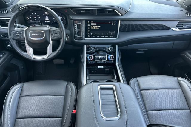 Used 2024 GMC Yukon XL Denali w/ Advanced Technology Package image 12