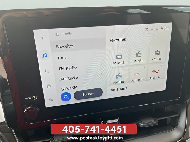 Used 2025 Toyota Corolla LE FWD image 12