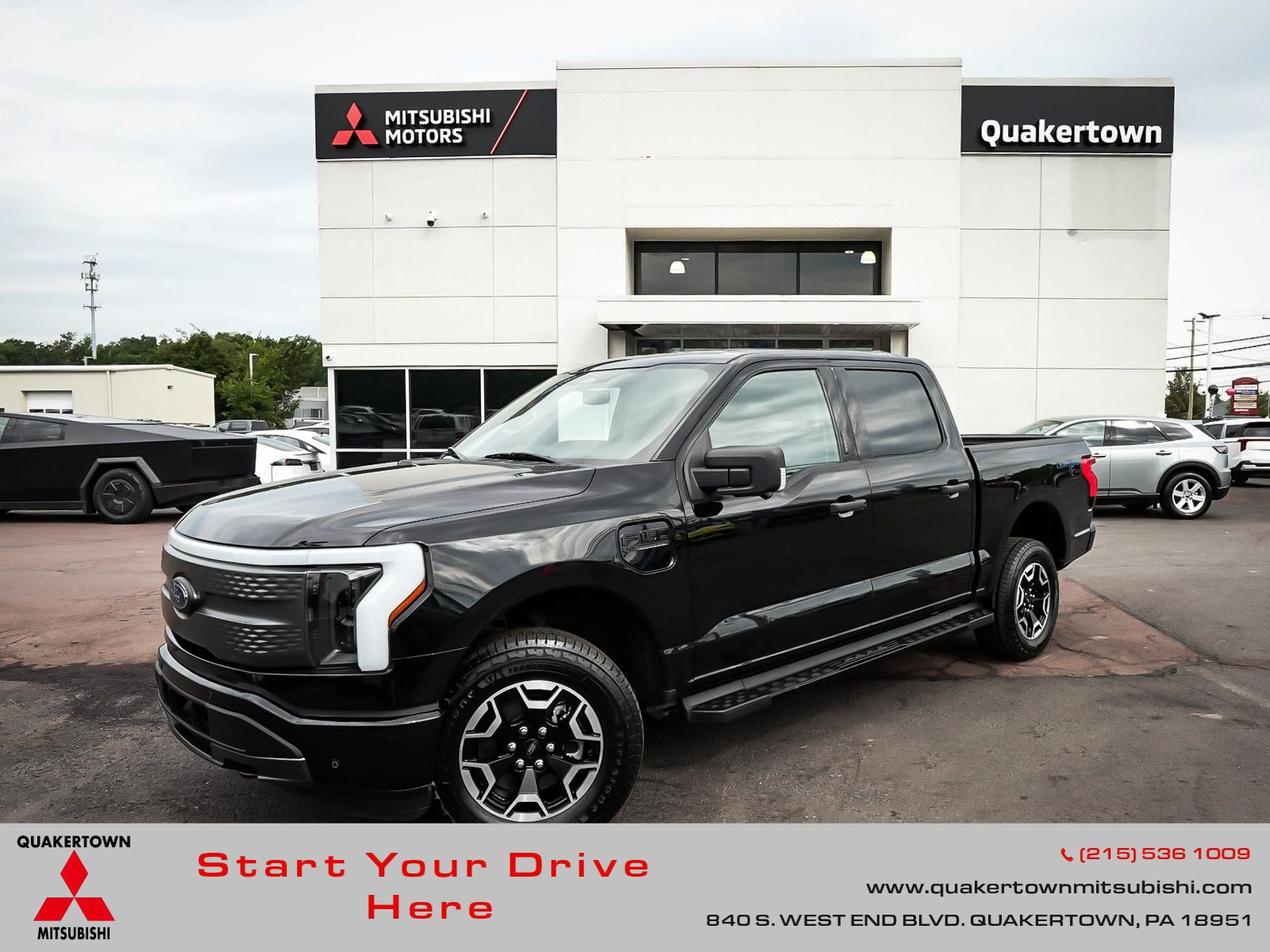 Used 2023 Ford F150 Lightning XLT AWD/4WD image 1