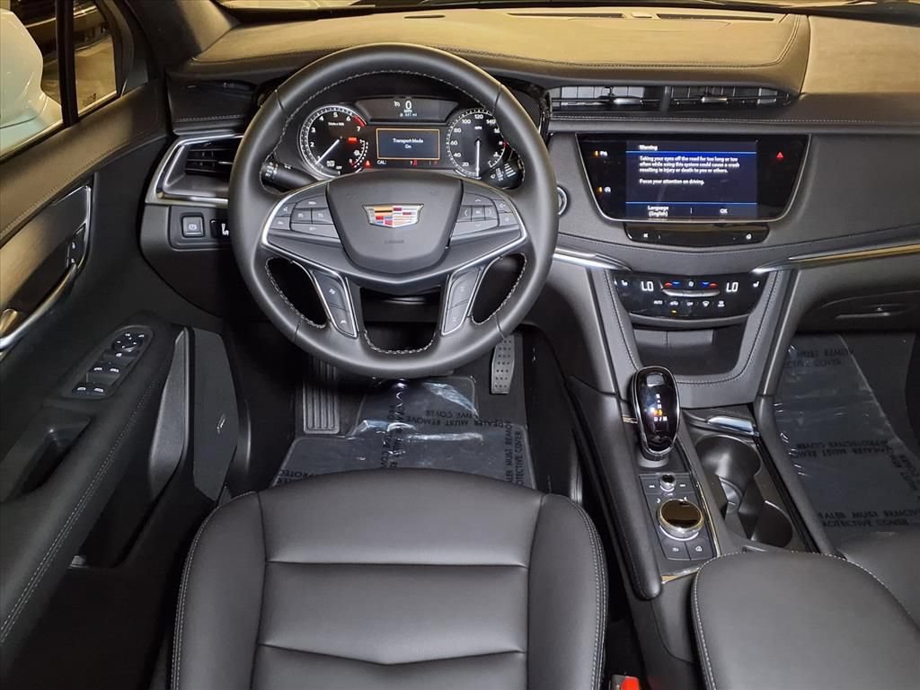New 2026 Cadillac XT5 Luxury FWD image 11