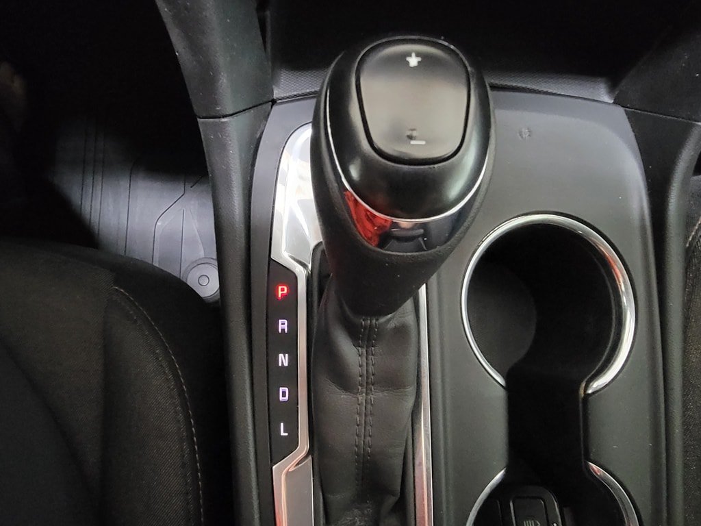 Used 2020 Chevrolet Equinox LT FWD image 17
