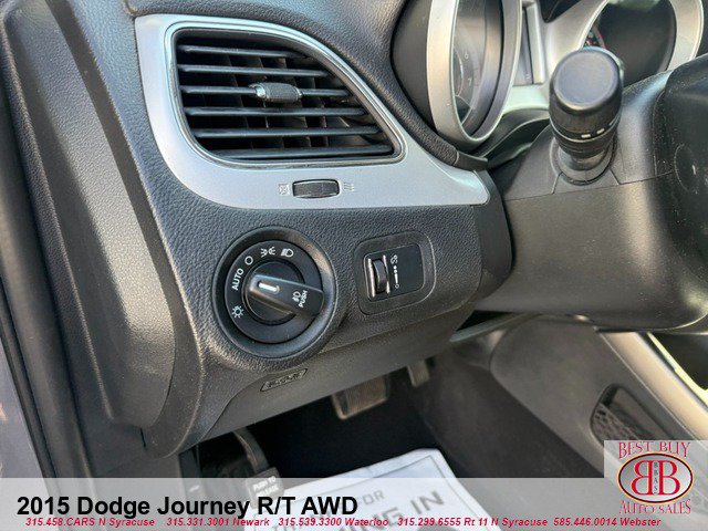 Used 2015 Dodge Journey R/T w/ Flexible Seating Group AWD/4WD image 18