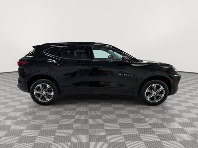 Certified 2024 Chevrolet Blazer LT w/ Convenience Package image 12