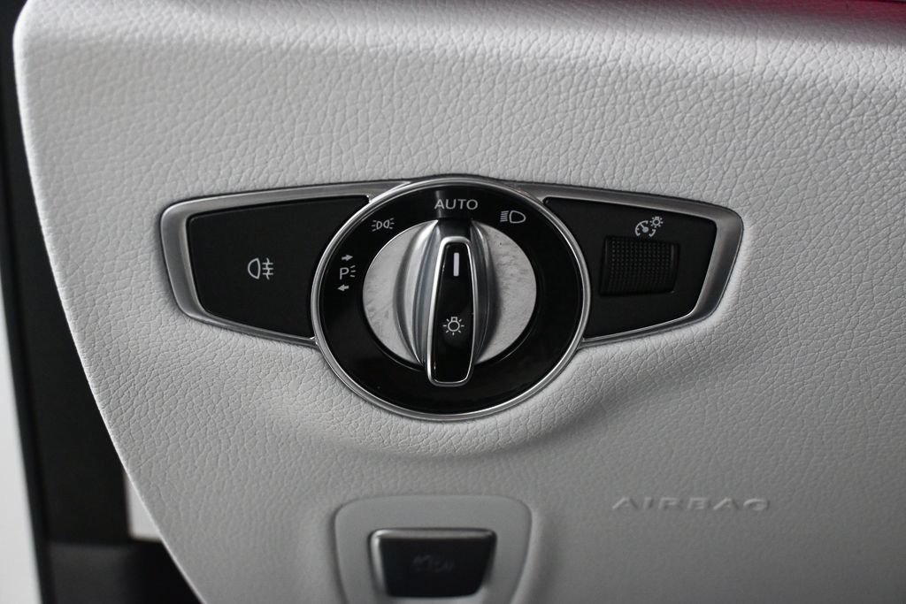 Certified 2021 Mercedes-Benz E 350 4MATIC Sedan image 9