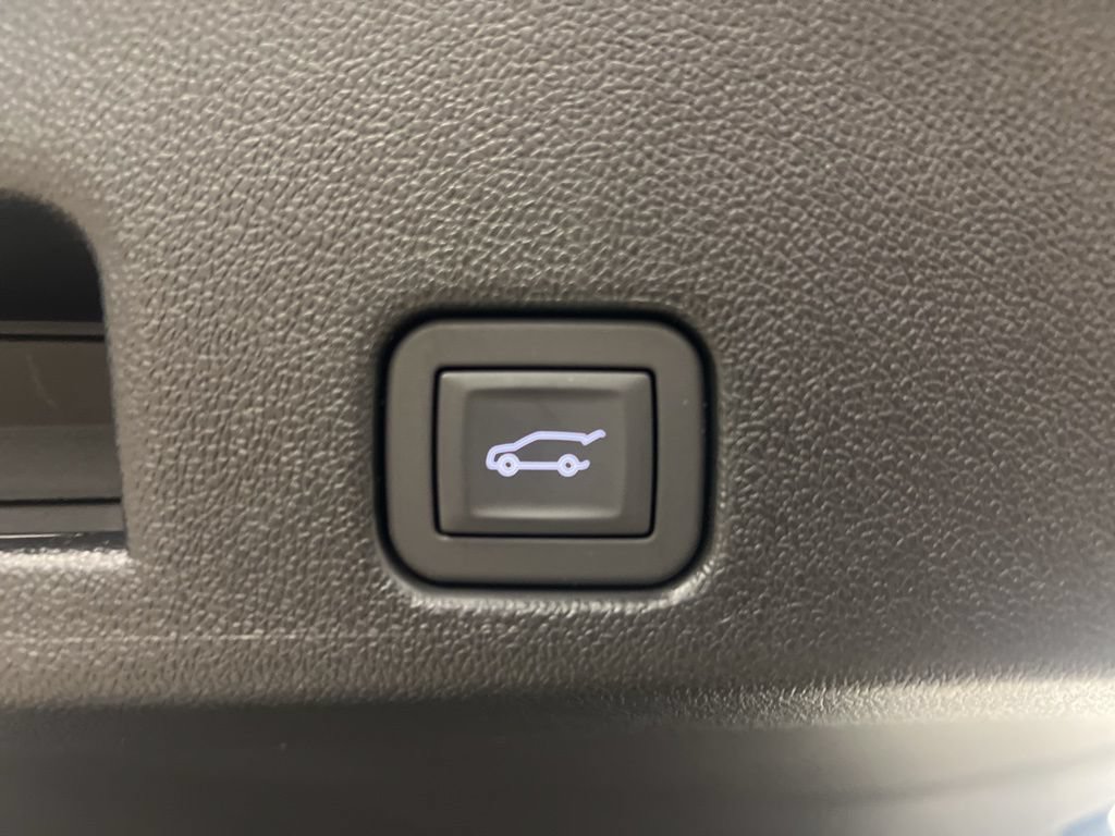 New 2026 GMC Acadia Elevation w/ Elevation Premium Package AWD/4WD image 38