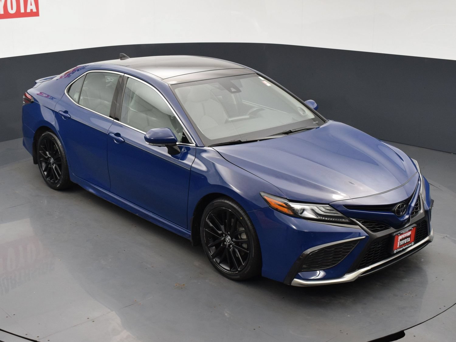 Used 2023 Toyota Camry XSE w/ Navigation Package FWD image 30