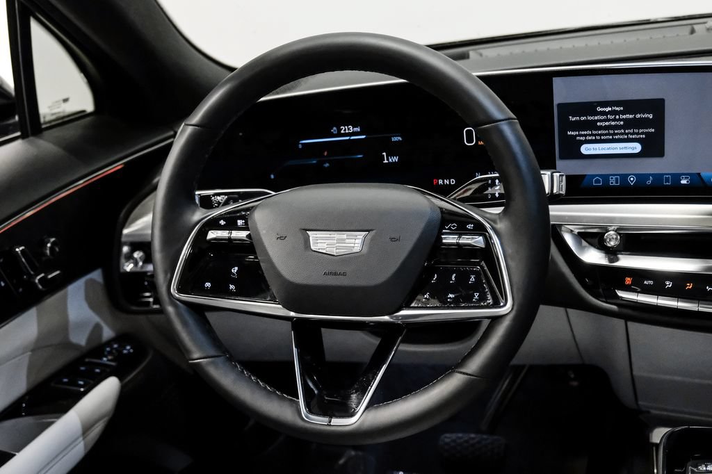 Used 2024 Cadillac Lyriq Sport AWD/4WD image 17