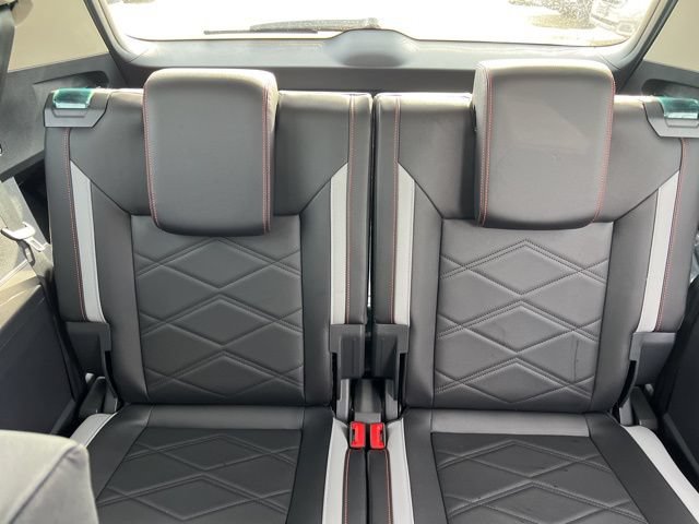 New 2026 Volkswagen Atlas Peak Edition AWD/4WD image 11