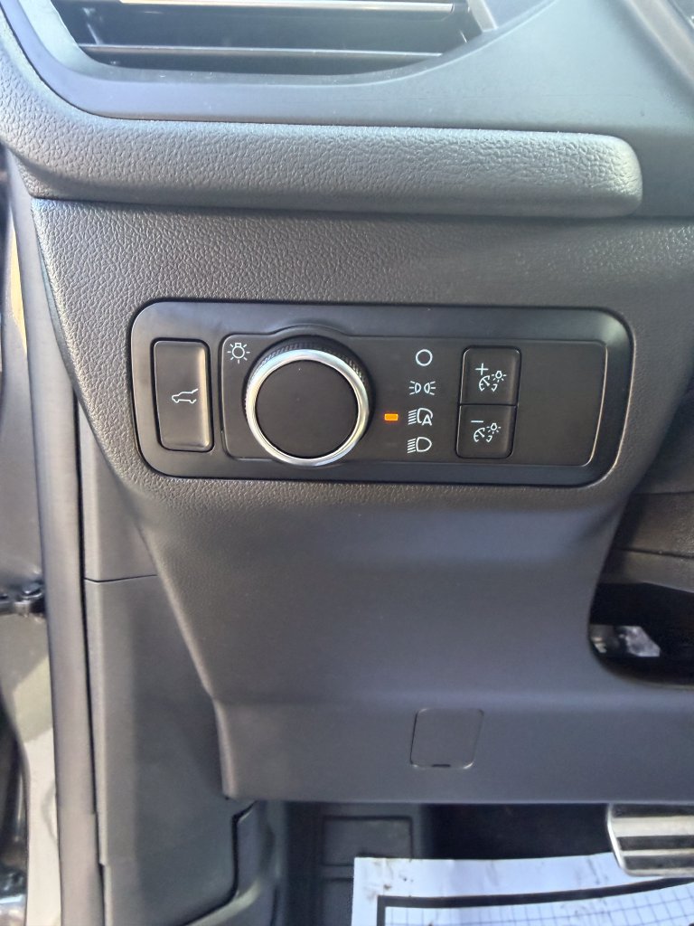 Used 2024 Ford Escape ST-Line w/ Tech Pack #1 AWD/4WD image 12