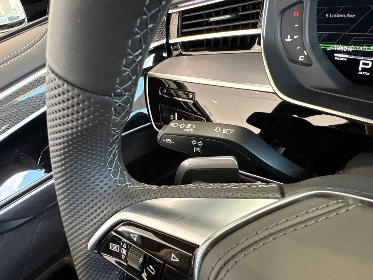 New 2026 Audi S8 AWD/4WD image 22