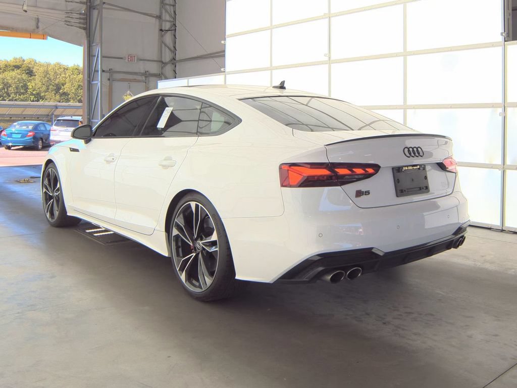 Used 2022 Audi S5 Premium Plus w/ Premium Plus Package AWD/4WD image 2