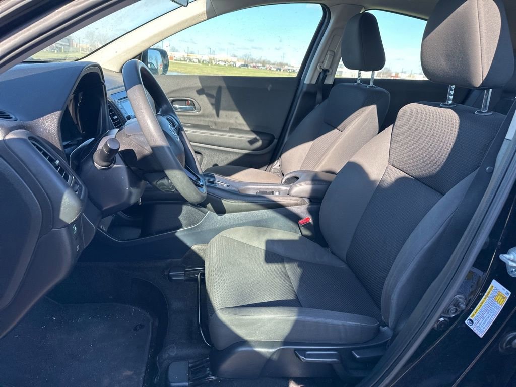 Used 2021 Honda HR-V LX image 14