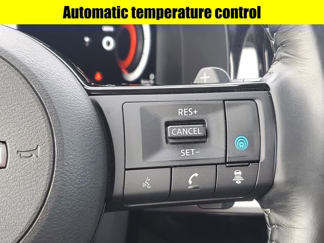 Used 2022 Nissan Pathfinder Platinum w/ Cargo Package image 12