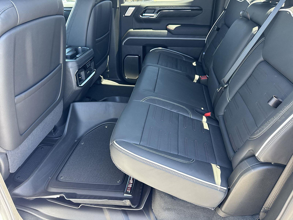 New 2026 GMC Sierra 1500 AT4X AWD/4WD image 25