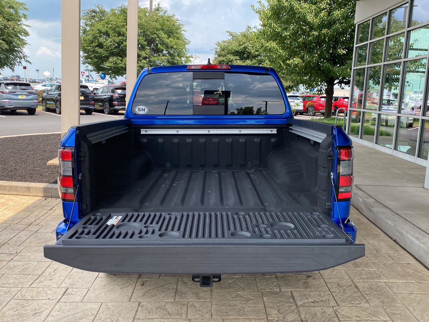 Certified 2024 Nissan Frontier PRO-4X w/ Pro Convenience Package AWD/4WD image 10