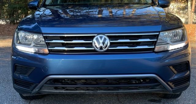 Used 2018 Volkswagen Tiguan SE FWD image 11