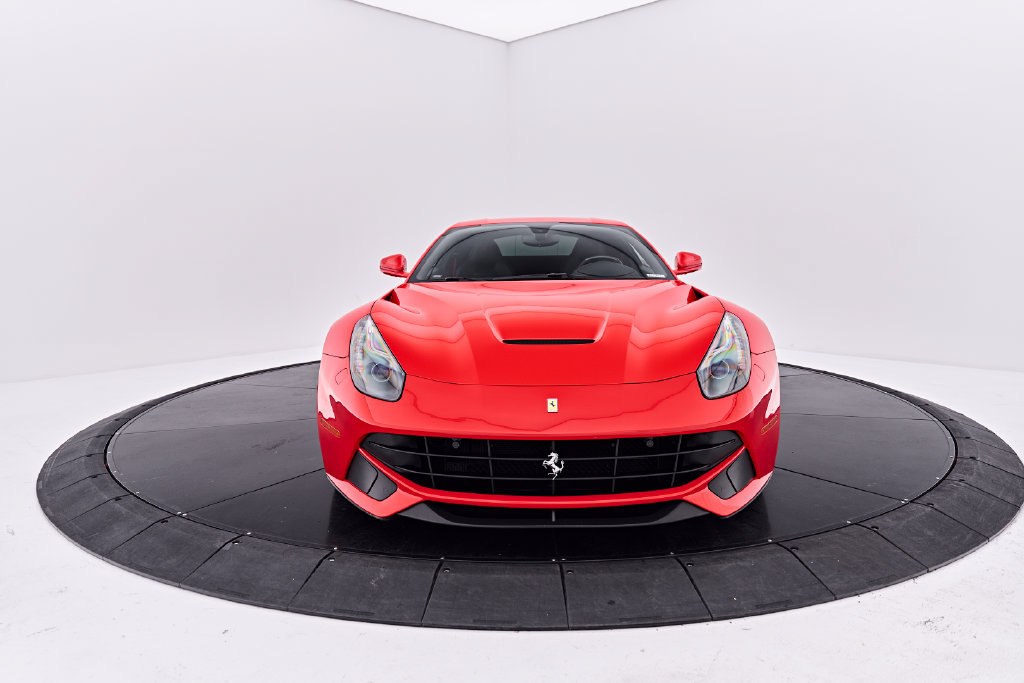 Used 2016 Ferrari F12 Berlinetta RWD image 20