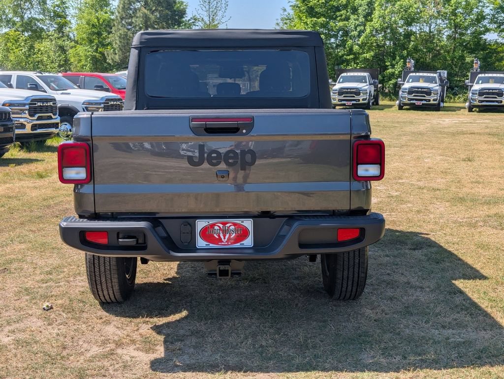 New 2026 Jeep Gladiator Sport AWD/4WD image 6