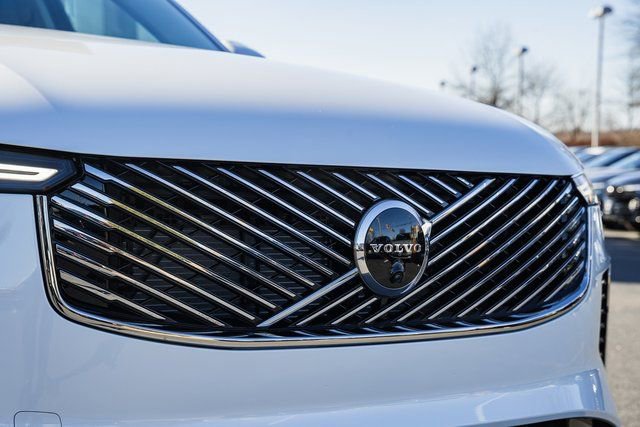 New 2026 Volvo XC90 B6 Ultra w/ Protection Package Premier image 12