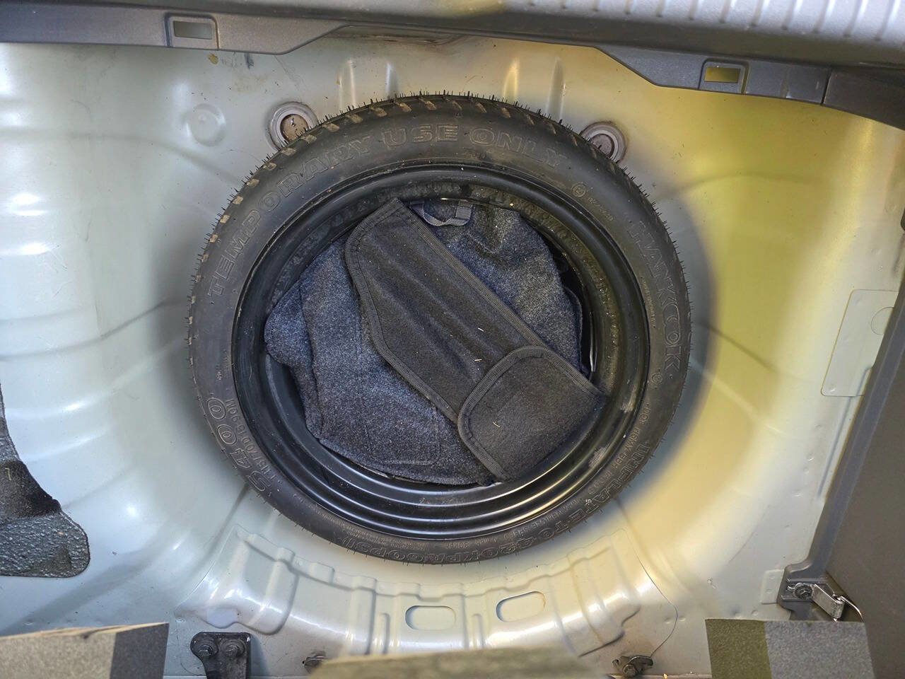 Used 2010 Kia Rio5 w/ Value Pkg image 35