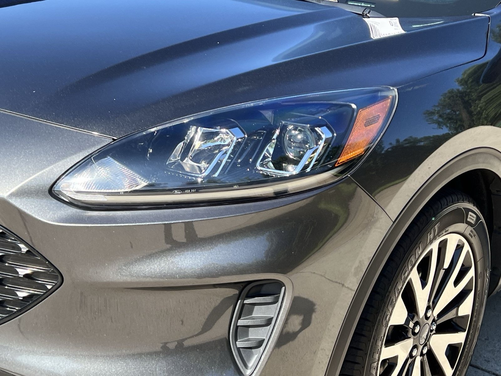 Used 2020 Ford Escape SE Sport AWD/4WD image 13