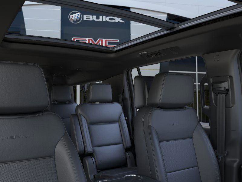 New 2026 GMC Yukon XL Denali image 24