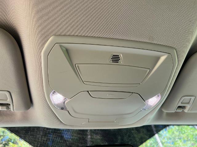 Used 2019 Ford Escape SE image 25