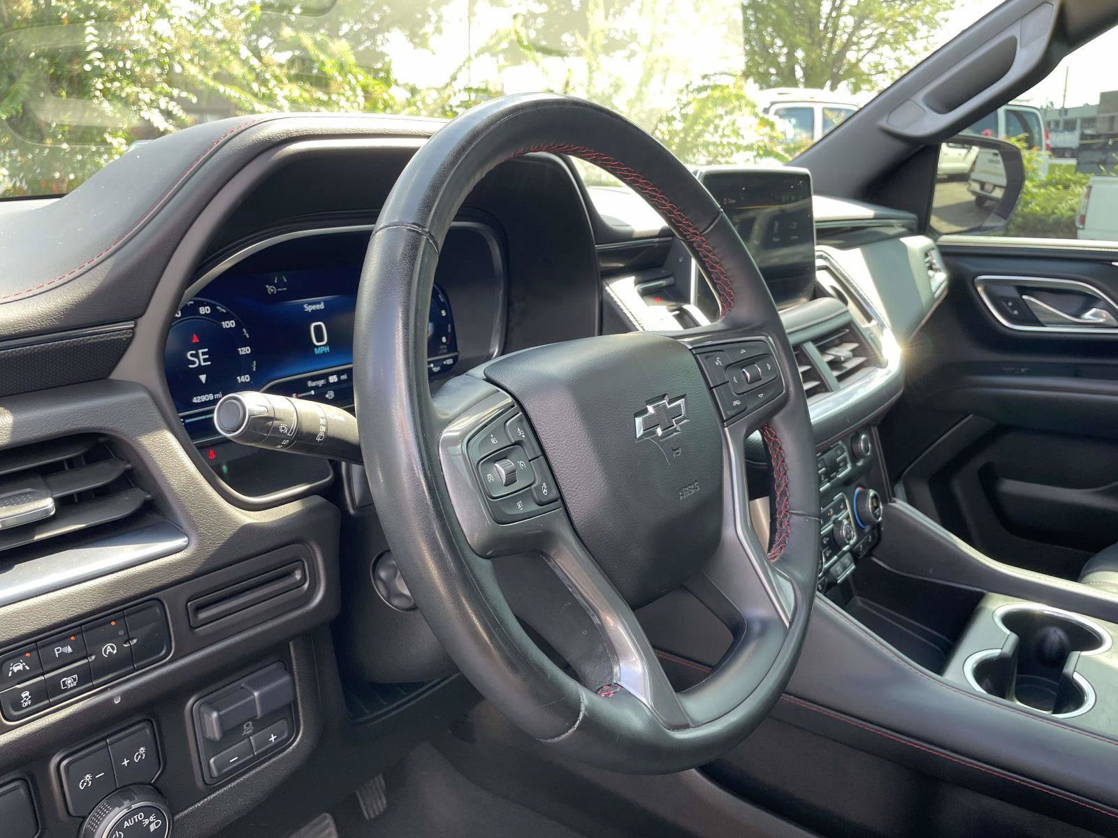 Used 2024 Chevrolet Tahoe RST w/ Luxury Package RWD image 7