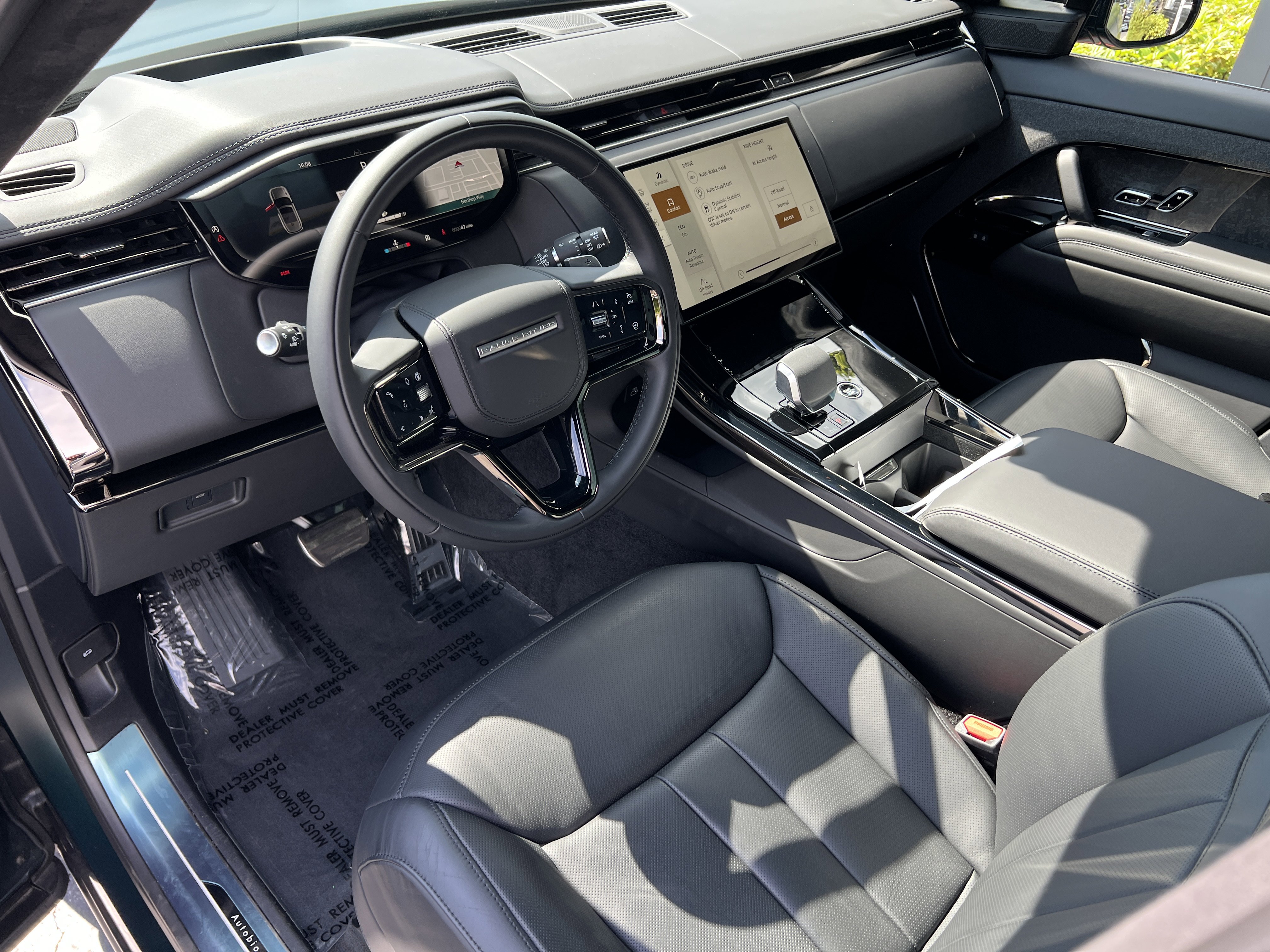 New 2025 Land Rover Range Rover Sport Autobiography image 21
