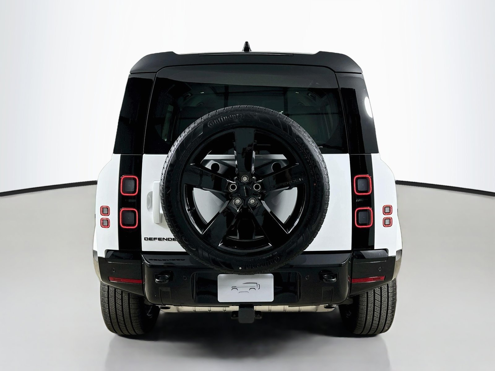 New 2026 Land Rover Defender 110 X-Dynamic SE AWD/4WD image 6
