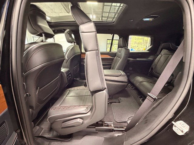 Used 2021 Jeep Grand Cherokee L Summit AWD/4WD image 14