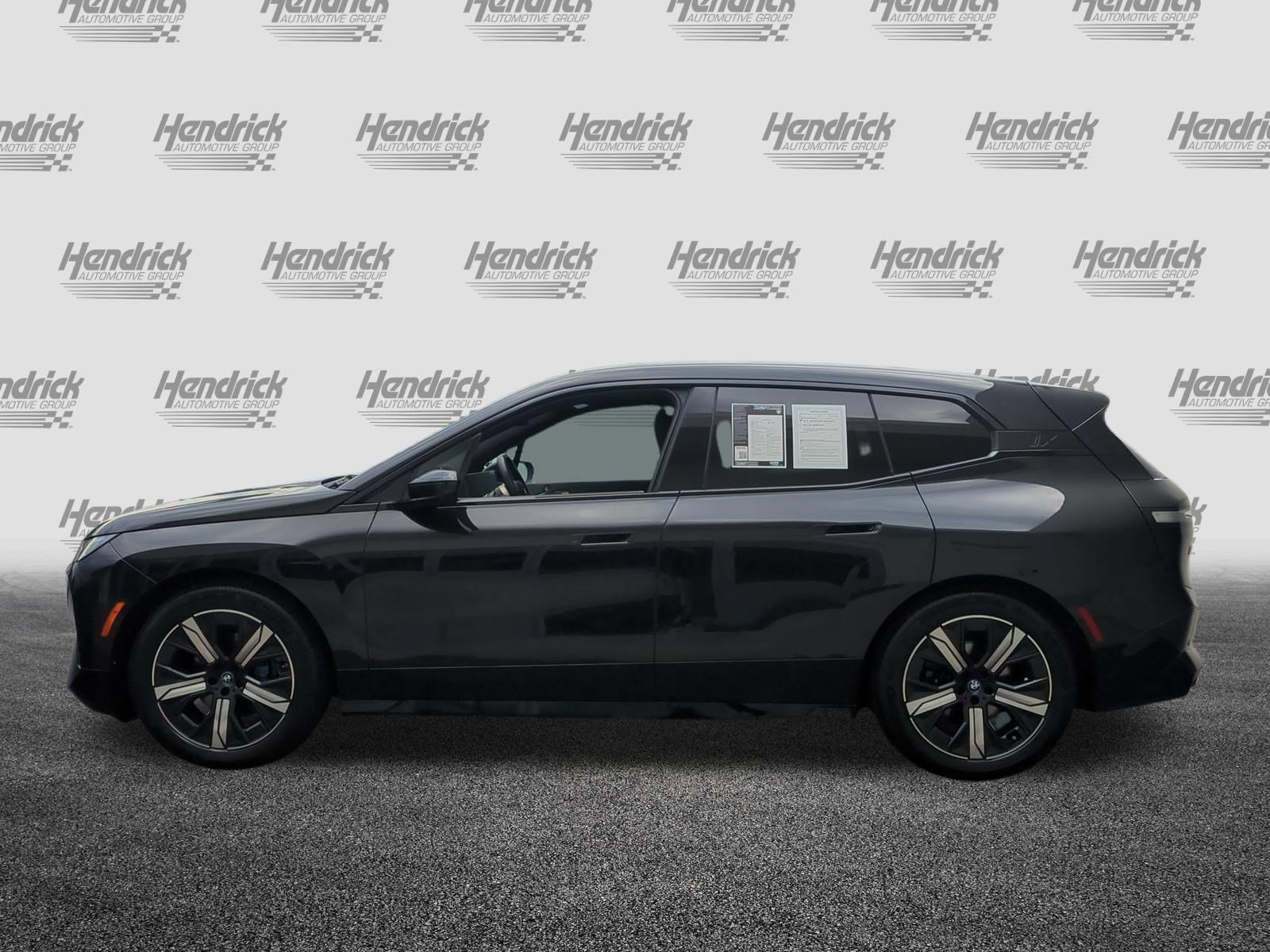 Certified 2023 BMW iX M60 w/ Executive Package AWD/4WD image 7