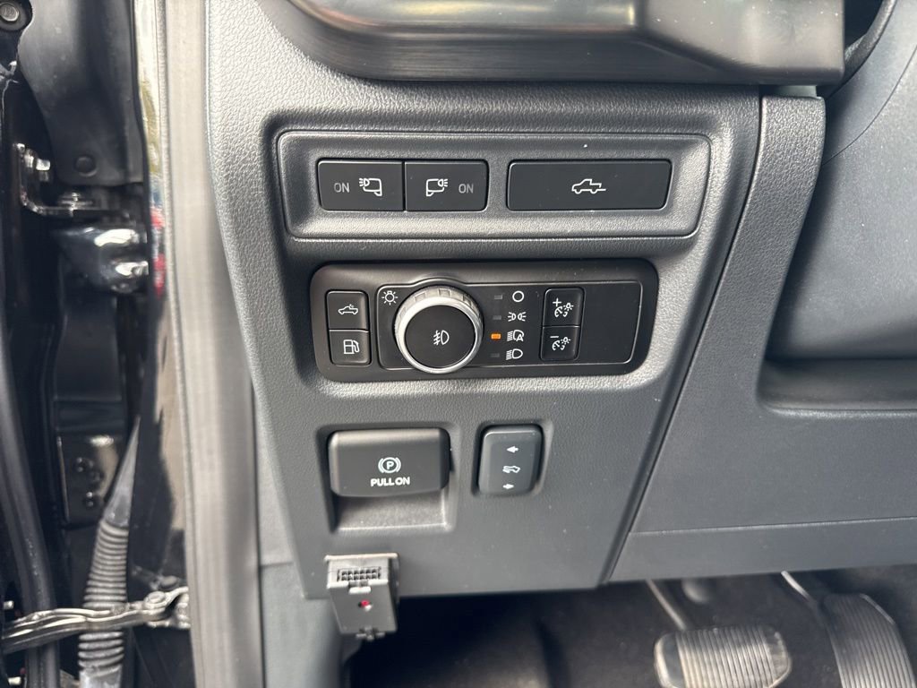 Used 2023 Ford F150 Lariat w/ Equipment Group 502A High image 20