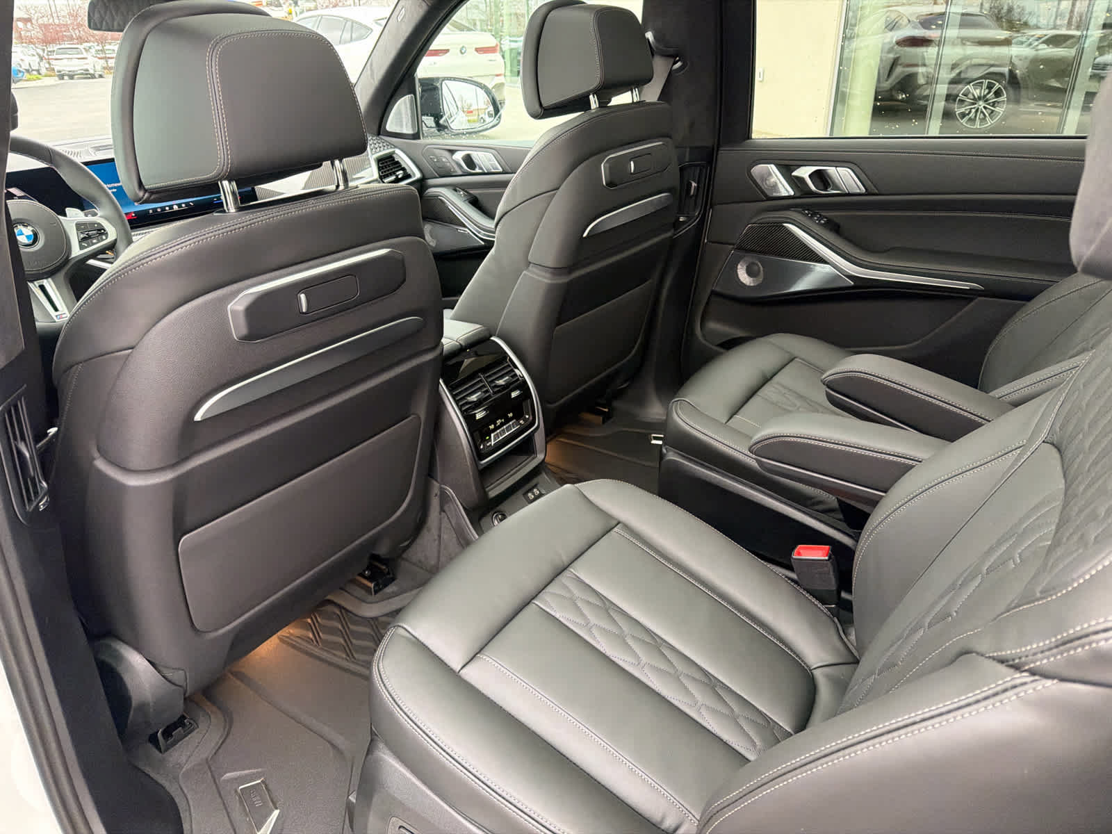 New 2026 BMW X7 M60i AWD/4WD image 17