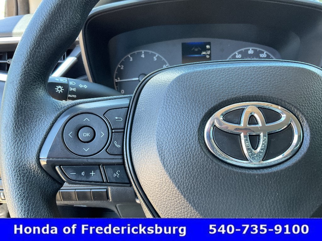 Used 2024 Toyota Corolla LE FWD image 28