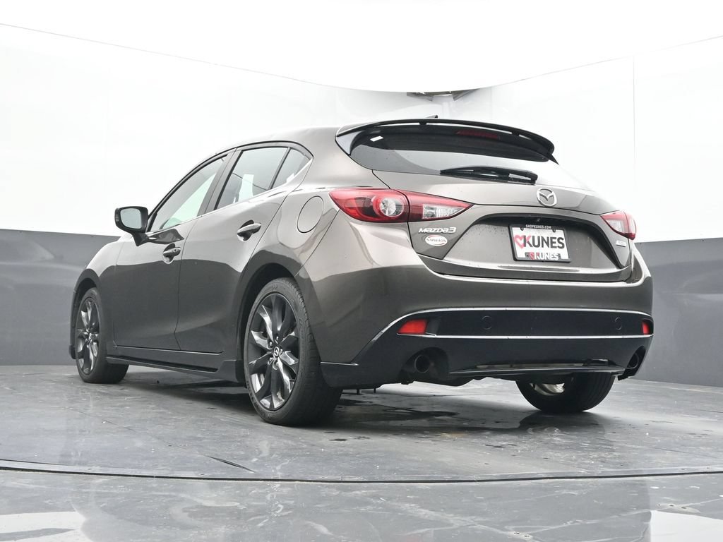 Used 2015 MAZDA MAZDA3 s Grand Touring w/ Technology Package FWD image 29
