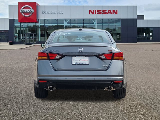 New 2026 Nissan Altima 2.5 SR AWD/4WD image 6
