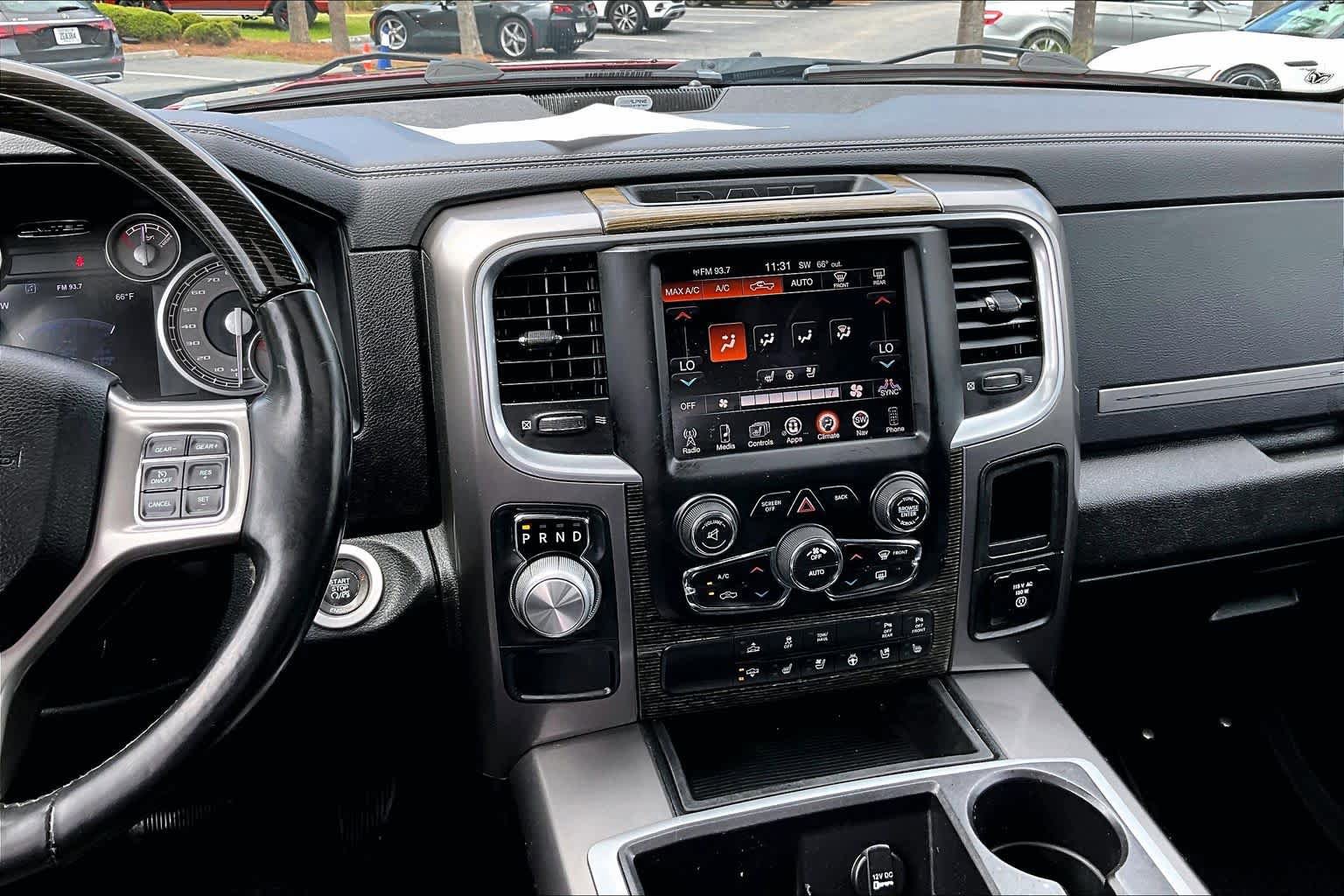 Used 2015 RAM 1500 Limited RWD image 7