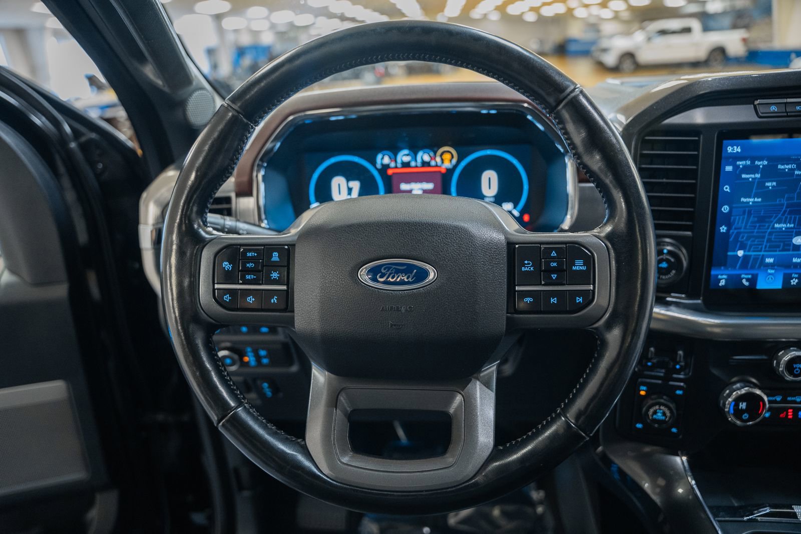 Certified 2021 Ford F150 Lariat w/ Equipment Group 502A High image 39