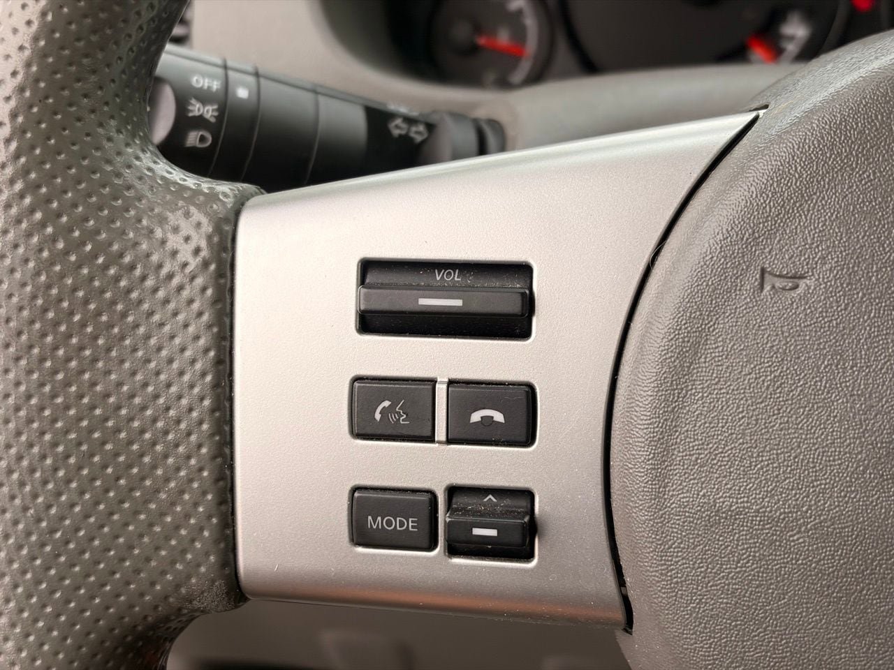 Used 2018 Nissan Frontier SV RWD image 26