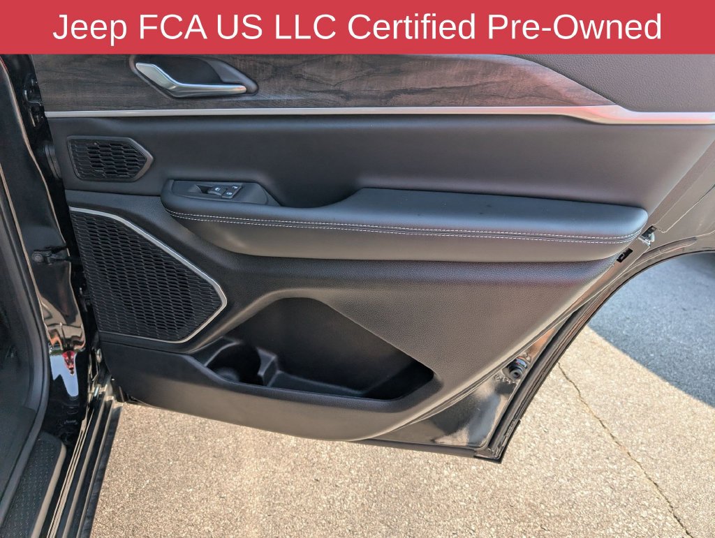 Certified 2026 Jeep Grand Cherokee L Limited w/ Limited Altitude Package RWD image 34
