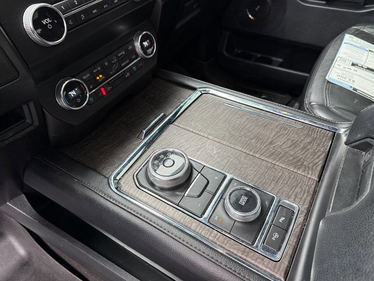 Used 2020 Ford Expedition Limited w/ Equipment Group 302A image 16