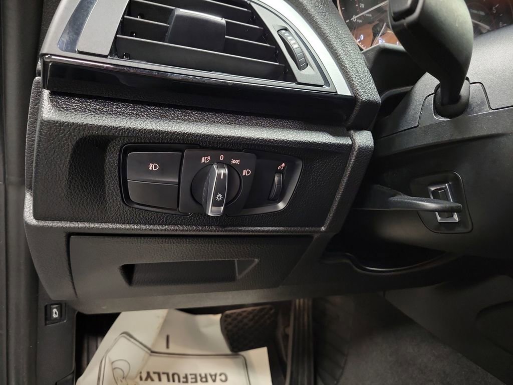 Used 2016 BMW 228i xDrive Coupe w/ Technology Package image 21