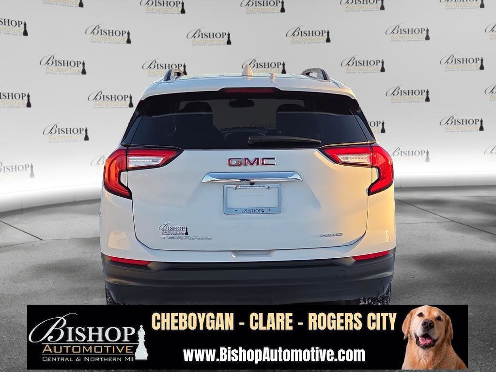 Used 2023 GMC Terrain SLE w/ Driver Convenience Package image 22